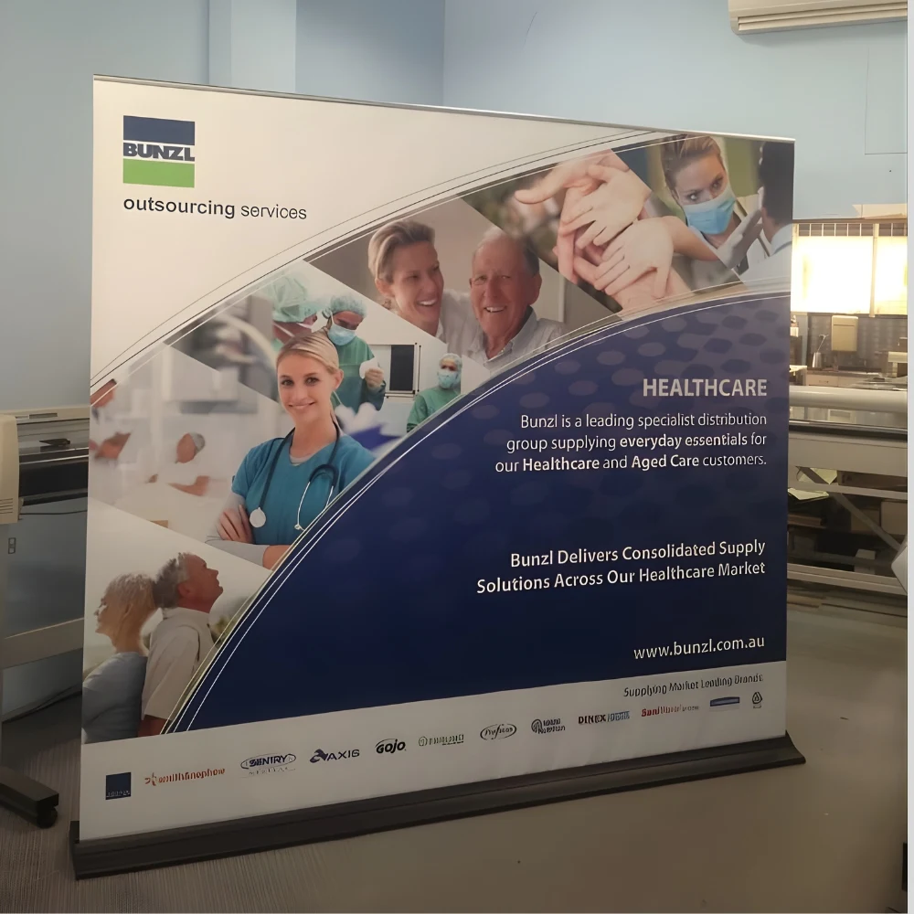 Roll Up Backdrop in Dubai